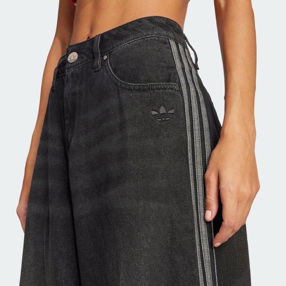 Adidas Adicolor Denim Adilenium Wide Leg Pant Size 32 NWT - Picture 2 of 6